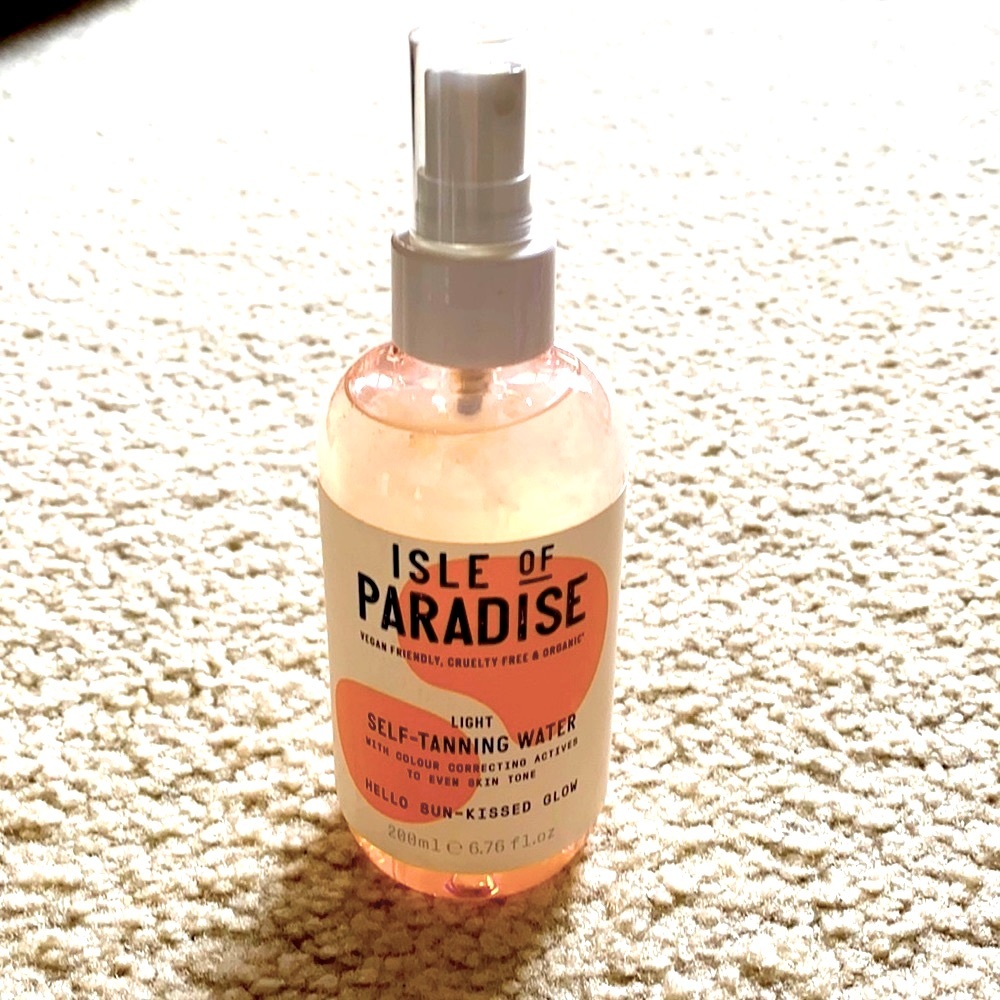 Isle of Paradise Light Self-Tanning Drops-Water